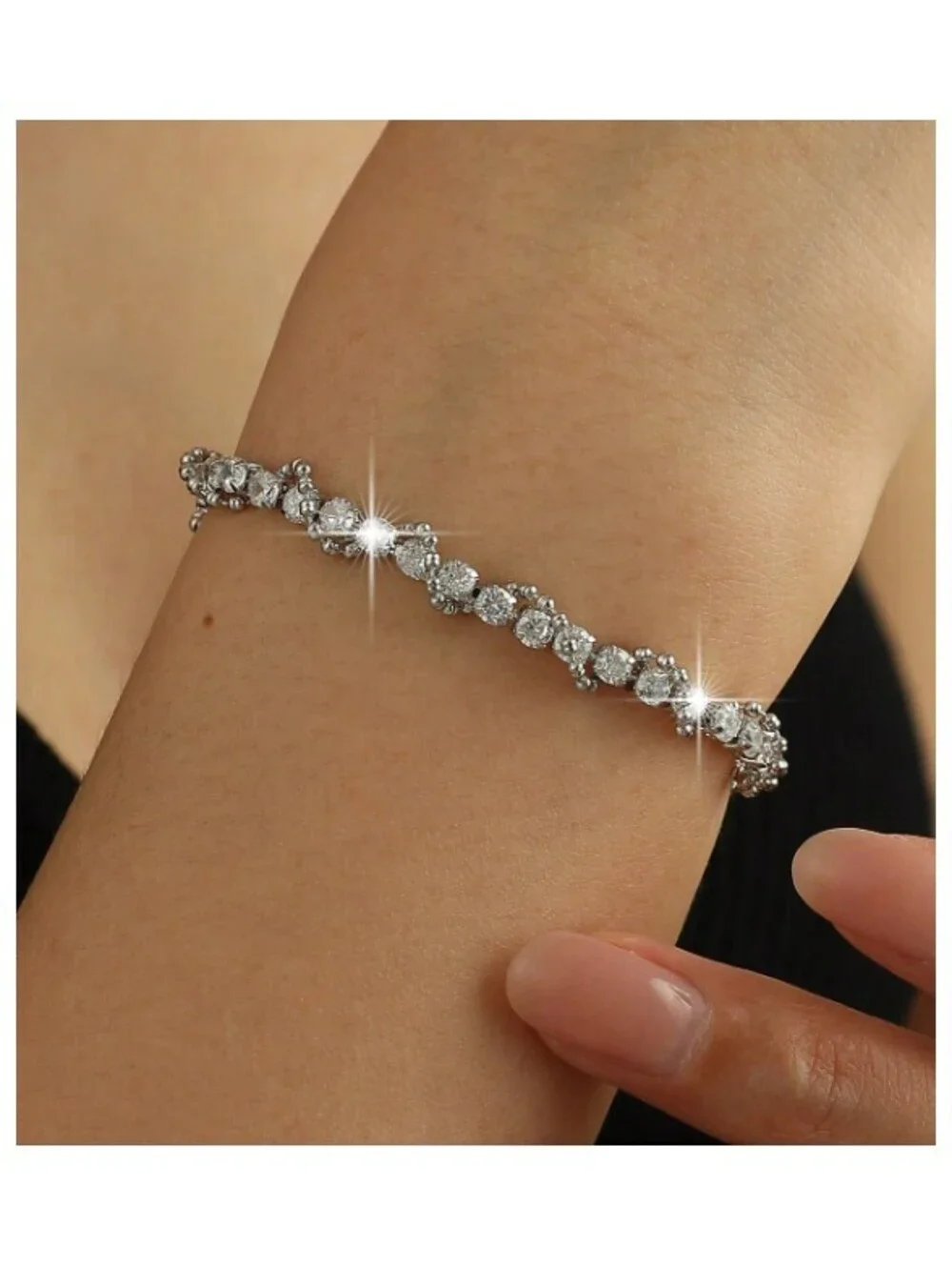 Twirled sparkle - Bracelet - Silver - CZs - 7